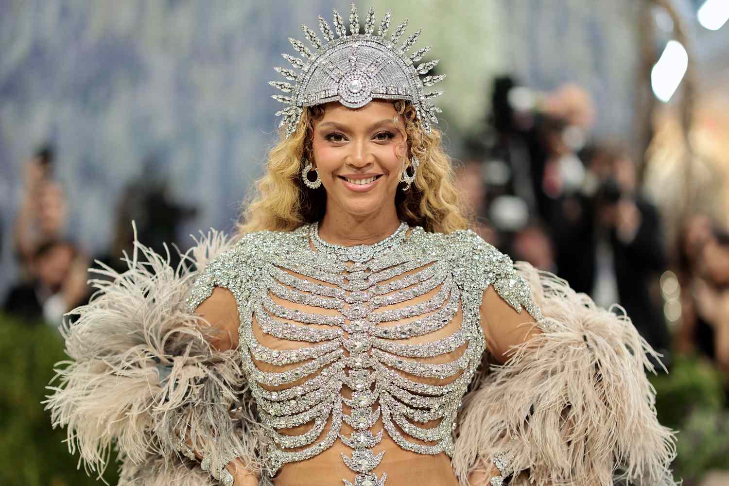 Beyoncé's mermaid waves at the 2026 Met Gala