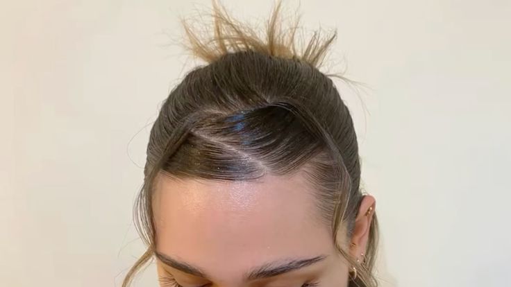 You can experiment with different hair parts, some even shaped as stars.