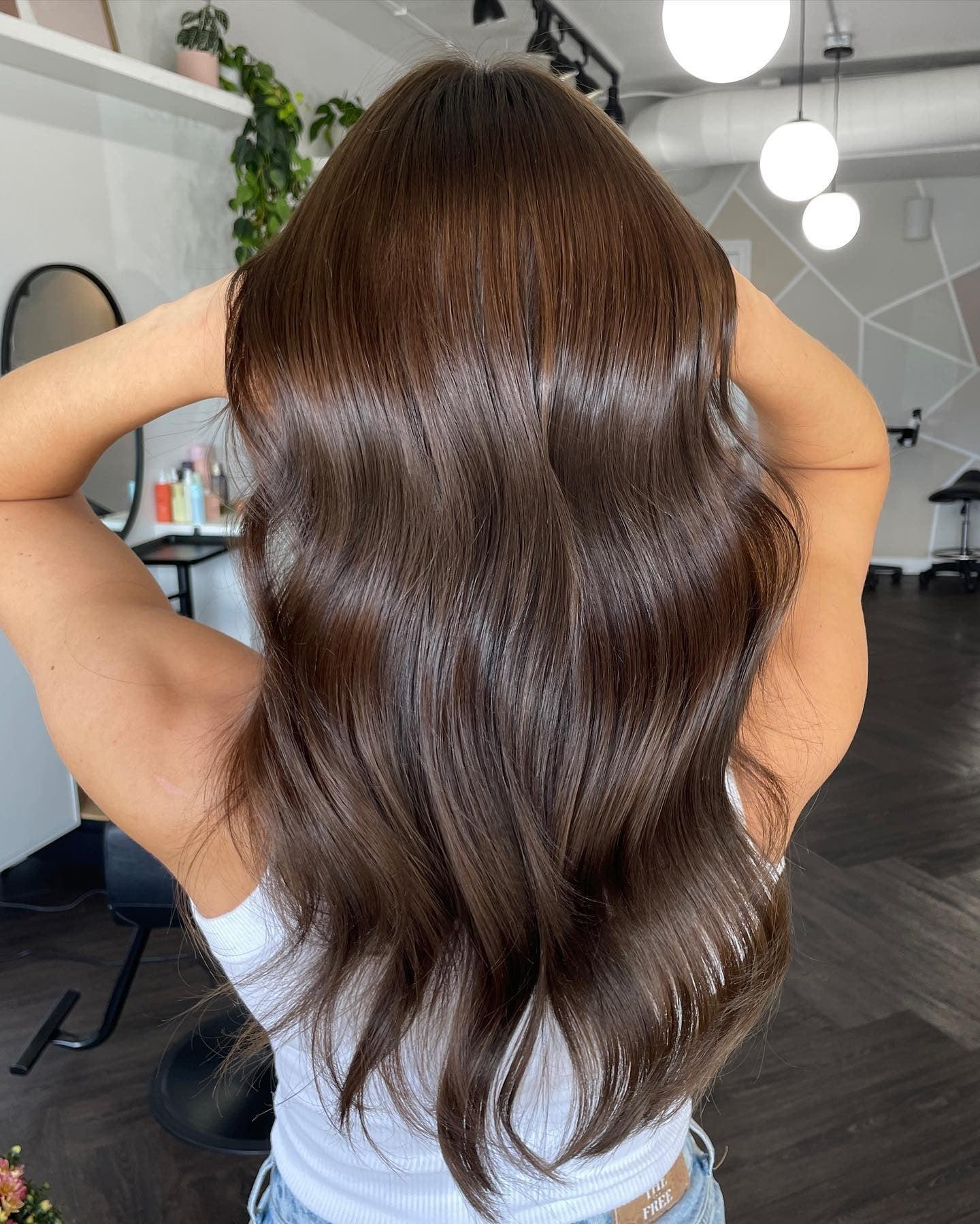 A brown gloss returns depth and dimension to faded chocolate and espresso tones, no permanent color required.
