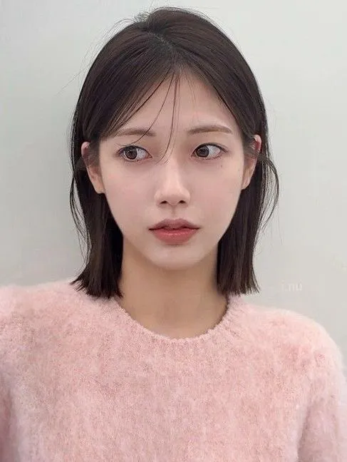 Sleek Bangs