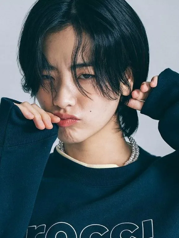 Soft Side-Swept Bangs